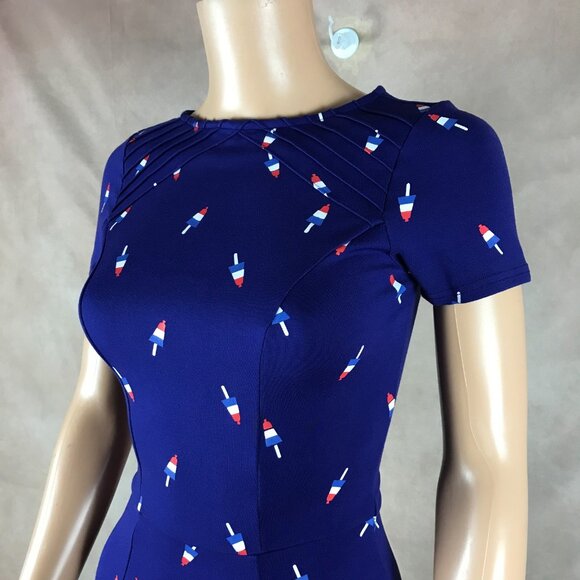 Unique Vintage Gwynnie Bee Red White Blue POPSICLE Print Dress XS - Picture 4 of 8